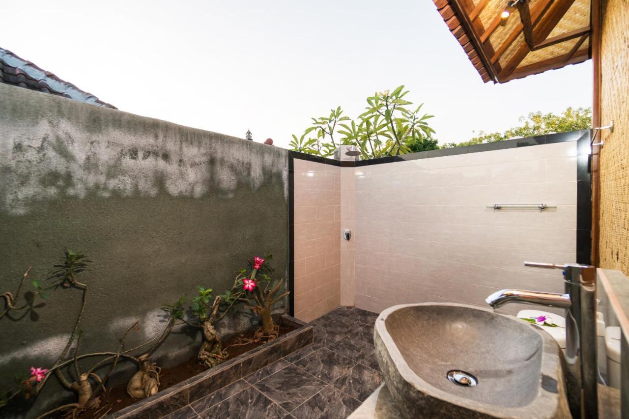 Gatri Hut Hotell Lembongan Eksteriør bilde