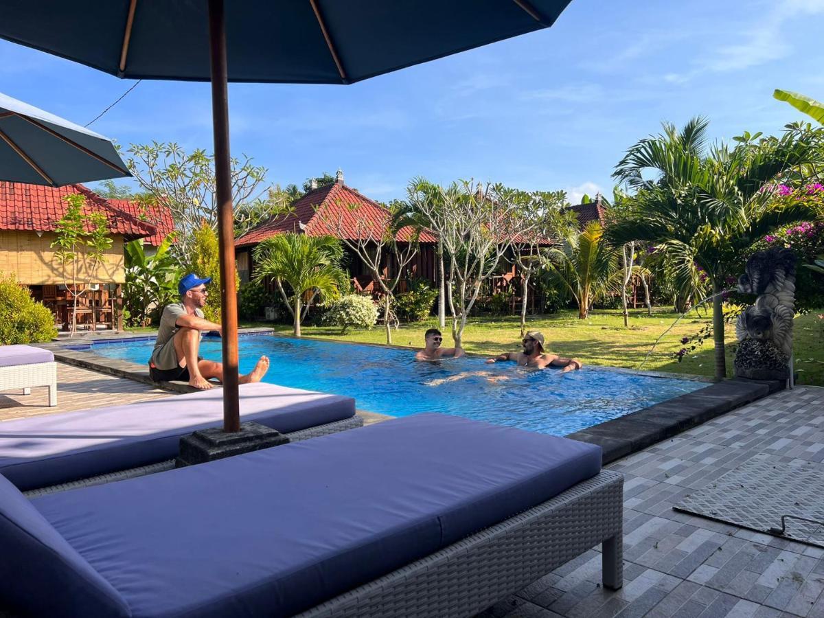 Gatri Hut Hotell Lembongan Eksteriør bilde