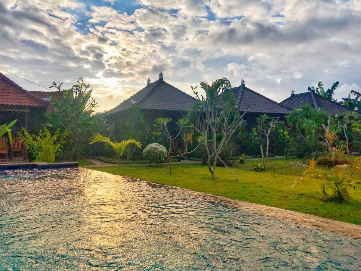 Gatri Hut Hotell Lembongan Eksteriør bilde