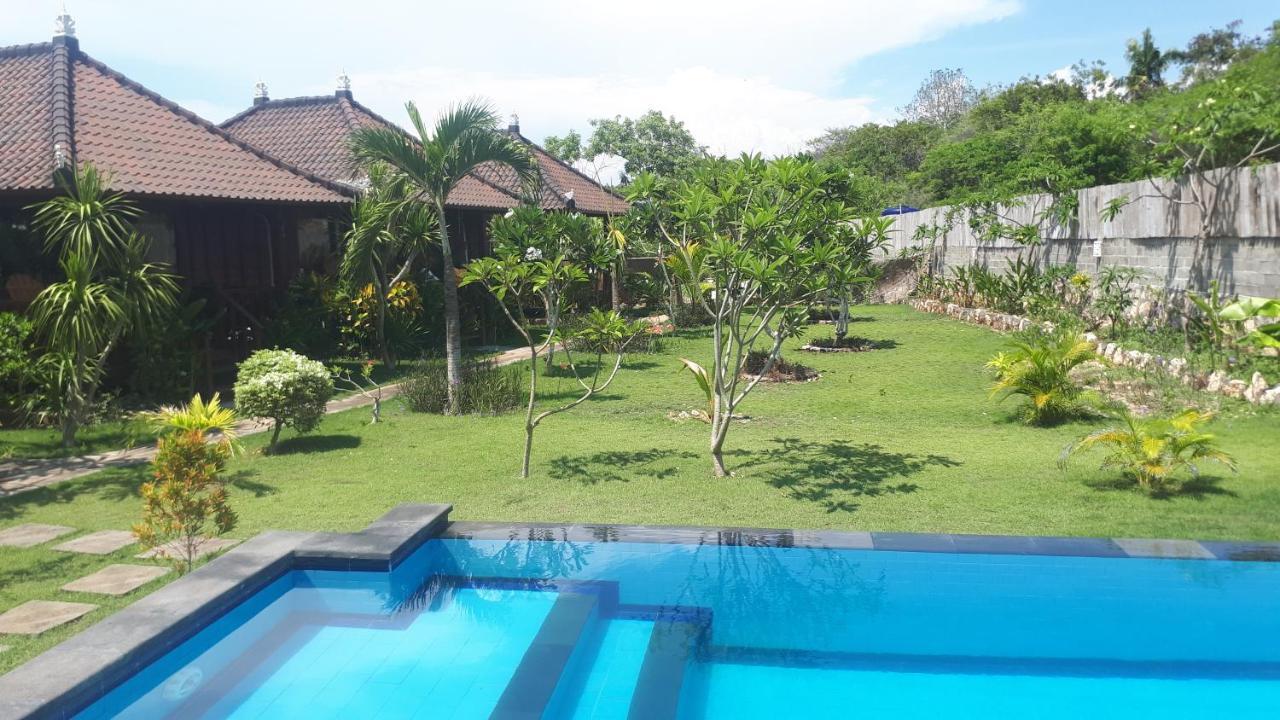 Gatri Hut Hotell Lembongan Eksteriør bilde