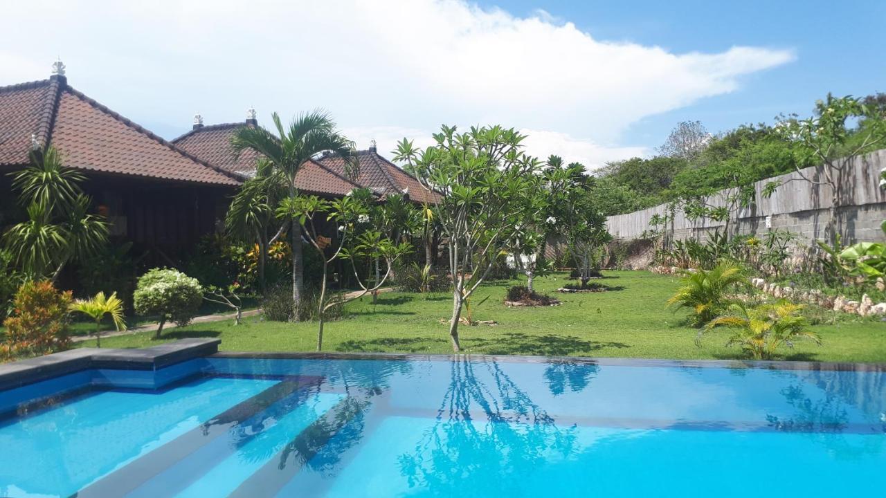 Gatri Hut Hotell Lembongan Eksteriør bilde